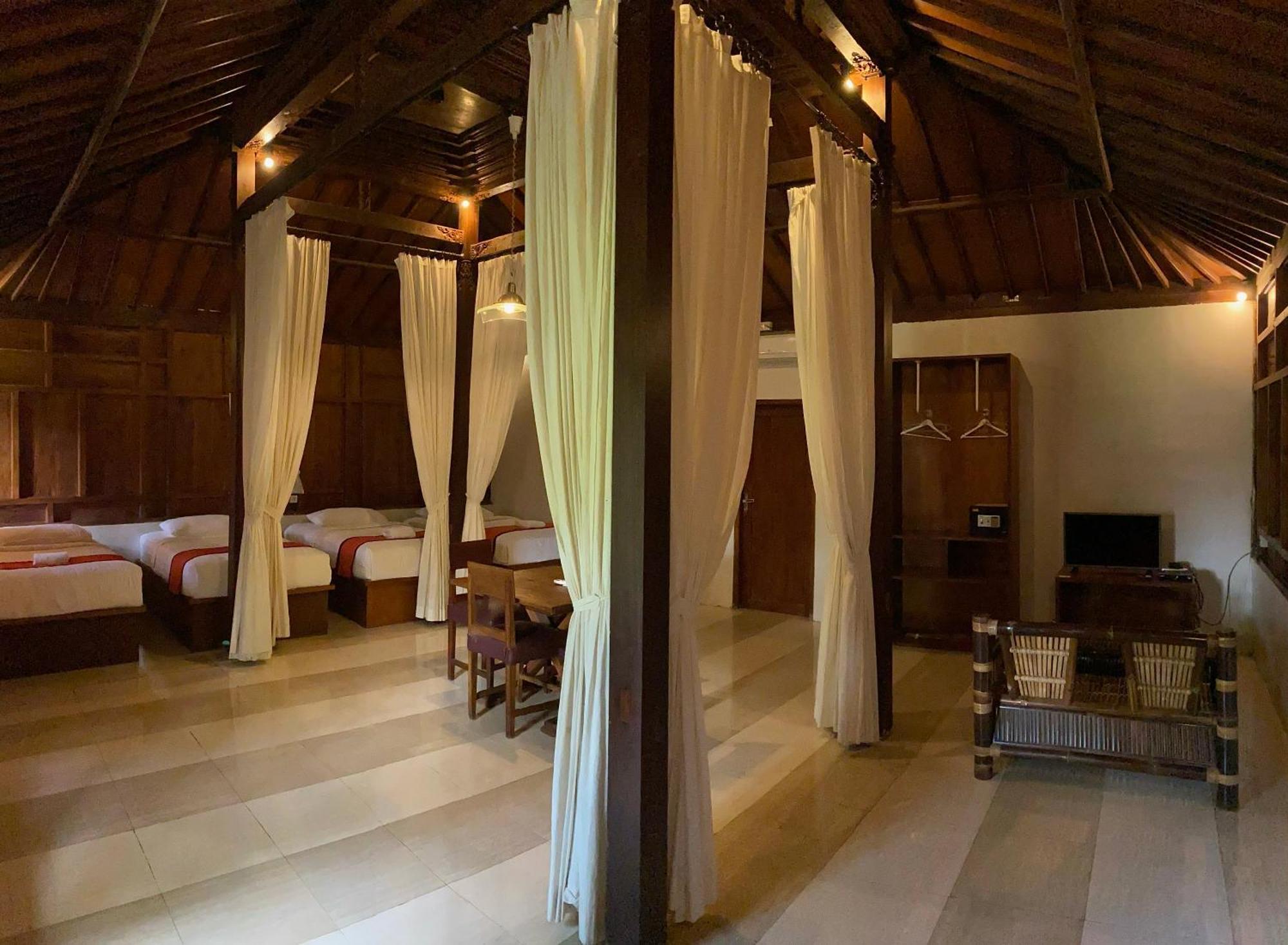 Villa Kampoeng Joglo Ijen Banyuwangi  Habitación foto